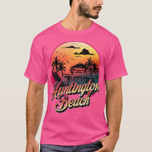 Huntington Beach Pier Vintage Sunset Surfboard Sur T-Shirt