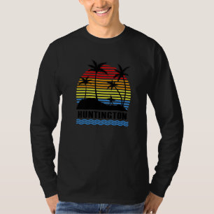 Huntington Travel Vacation Souvenir Surfer Beach   T-Shirt