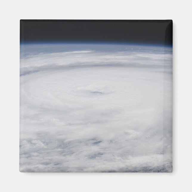 Hurricane Bill in the Atlantic Ocean 2 Magnet (Front)