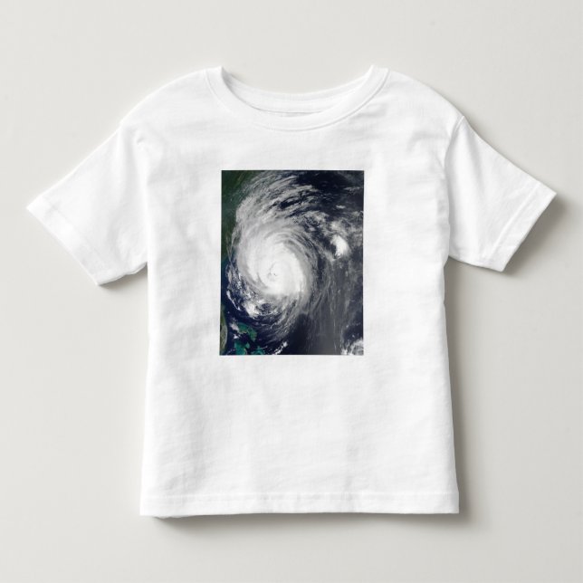 Hurricane Earl grazing the North Carolina coast Toddler T-shirt (Front)
