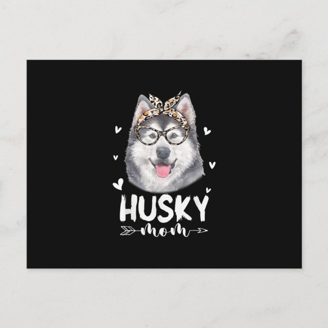 Husky Mom | Dog Lovers Gift | Mother Day Gift Announcement Postcard (Front)