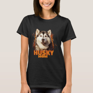 Husky Mom Essential T-Shirt