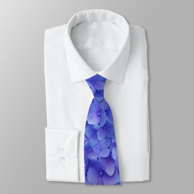 Hydrangea blue neck tie (Tied)