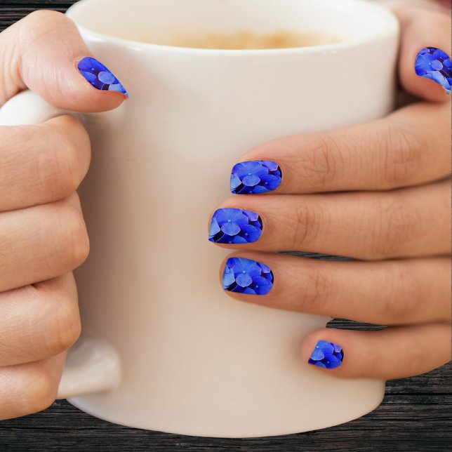 Hydrangea Blues - Blue Hydrangeas Nail Art (Creator Uploaded)