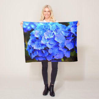 Hydrangea Blues Fleece Blanket