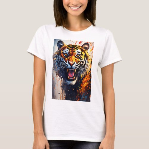 Hyper_Detailed Tiger Womens T_shirt
