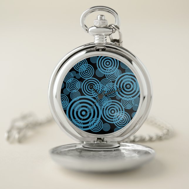 Hypnotizing circles - blue pocket watch (Inside)