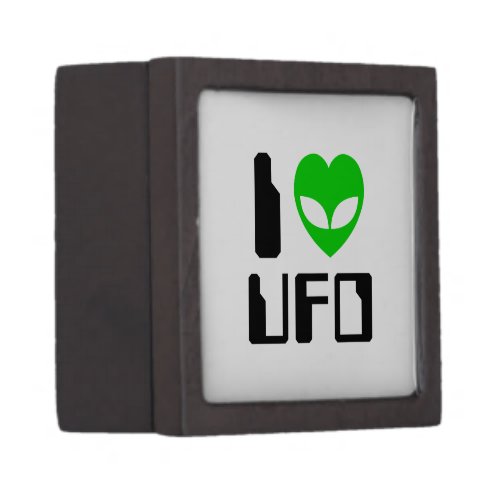 I Alien Heart UFO Keepsake Box