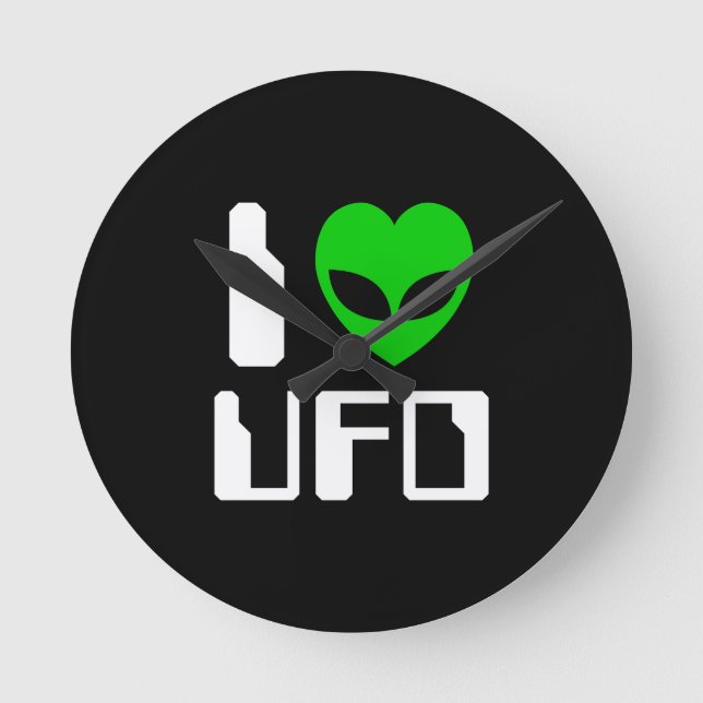 I Alien Heart UFO Round Clock (Front)