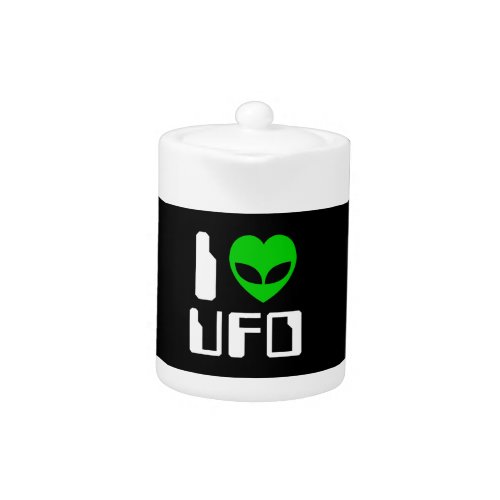 I Alien Heart UFO Teapot