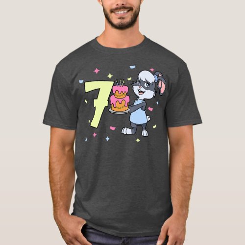 I am 7 with bunny girl birthday 7 years old T_Shirt