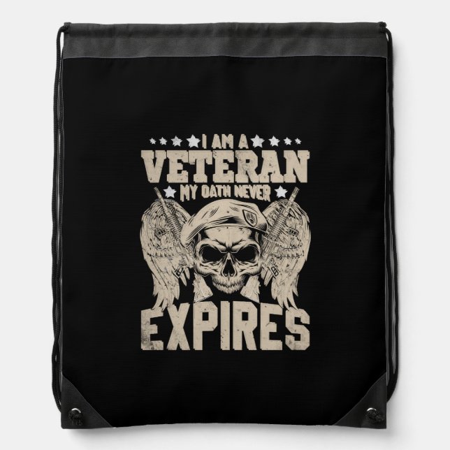 i am a veteran my oath never expires drawstring bag (Front)