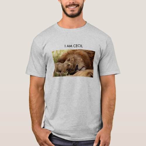 I Am Cecil the Lion with His Cub T_Shirt