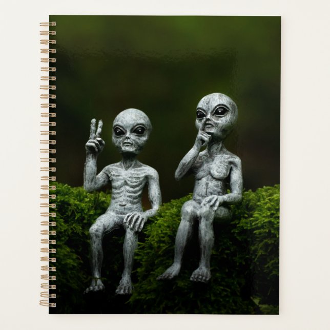 I BELIEVE! Cute Alien Planner (Front)