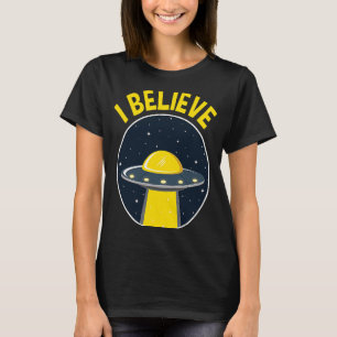 I Believe UFO Alien Hunter 2020 Area 51 T-Shirt