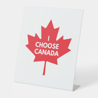 I Choose Canada Gift Bag Pedestal Sign