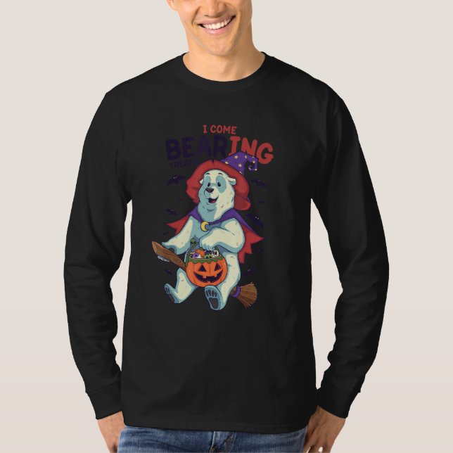 I Come Bearing   Dad Joke Pun Bear Witch Halloween T-Shirt (Front)