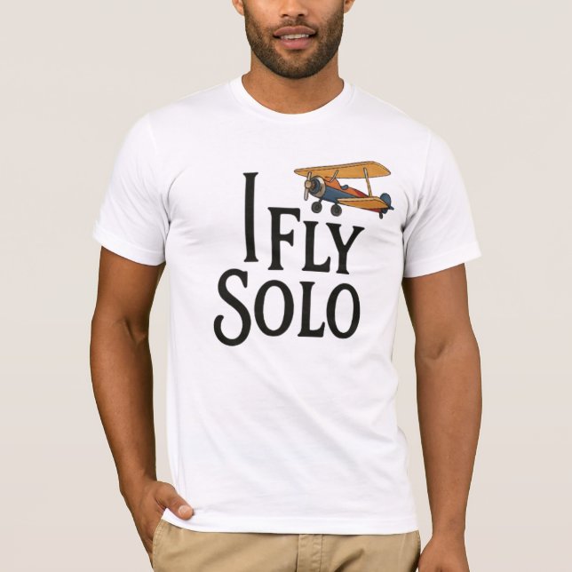 I Fly Solo: Bold Spirit T-Shirt (Front)