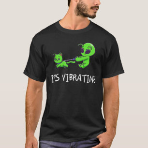 I Found This Vibrating Funny Alien and Cat T-Shirt