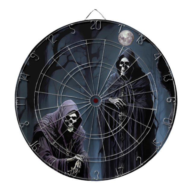 I Gets Chills in the Pale Moonlight Dart Board (Front)