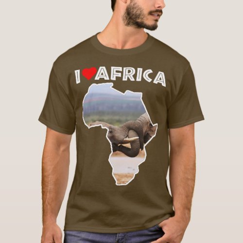 I Love Africa Wildlife Map Elephant Tug of War T_Shirt