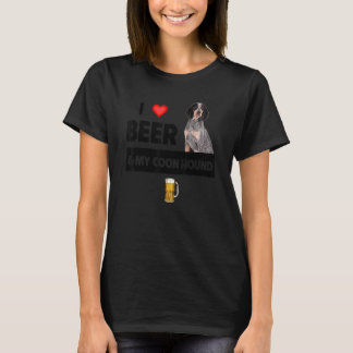 I Love Beer And My Coonhound Mom Dad Hunting Dog D T-Shirt