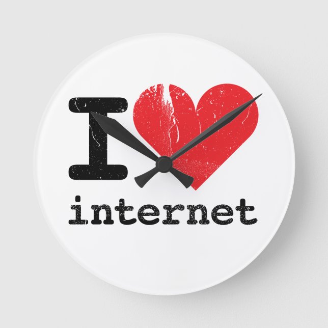 I Love Internet Round Clock (Front)