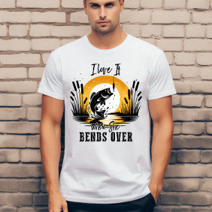 I love it when she bends over  T-Shirt