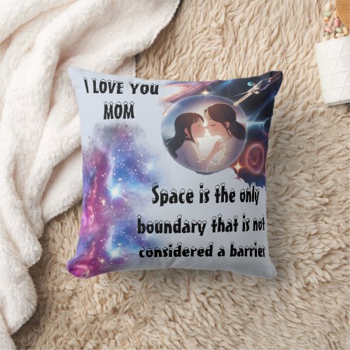 I LOVE  MOM  THROW PILLOW