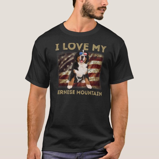 I Love My Bernese Mountain Dad Mom American Flag W T-Shirt (Front)