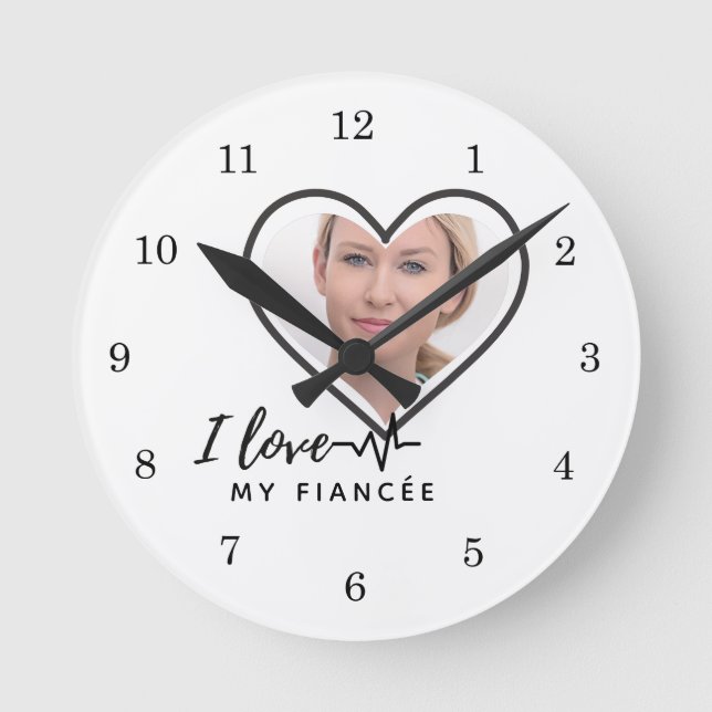 I Love My fiancée - Personalized Best Friend Cute Round Clock (Front)