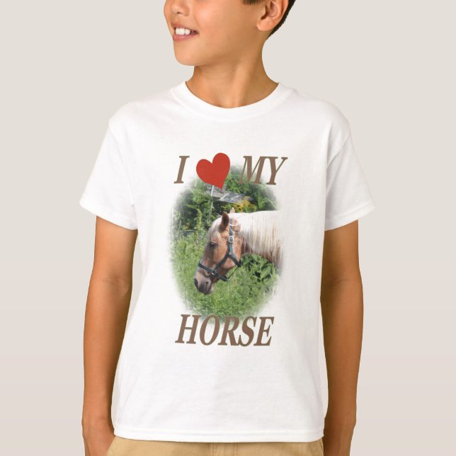 I love my horse T-Shirt (Front)