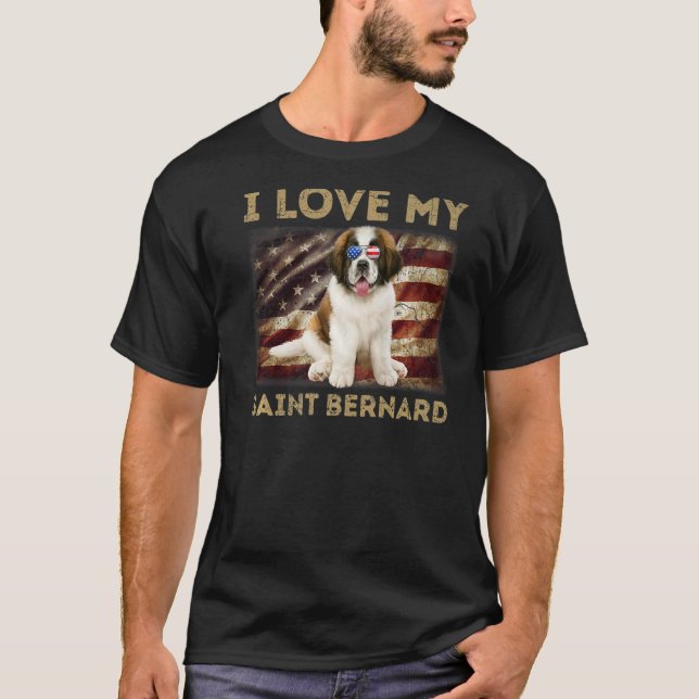 I Love My Saint Bernard Dad Mom American Flag Wein T-Shirt (Front)