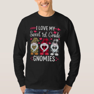 I Love My Sweet 1st Grade Gnomies Teacher Gnome Va T-Shirt