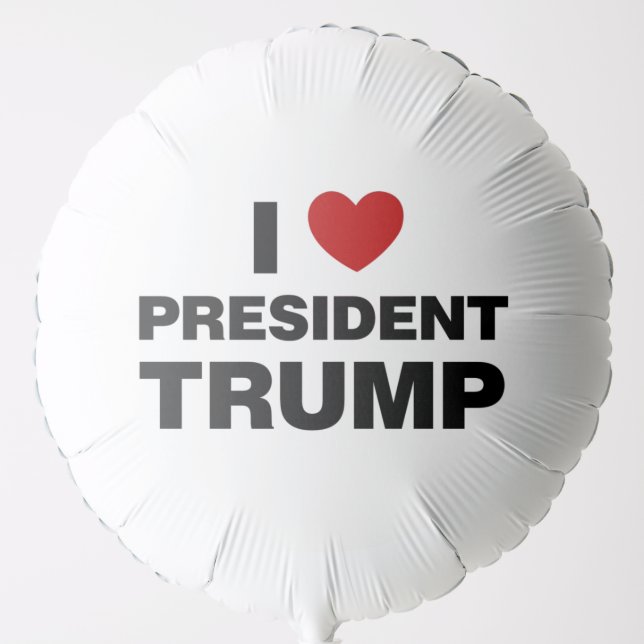 I Love President Trump Heart Balloon (Front)