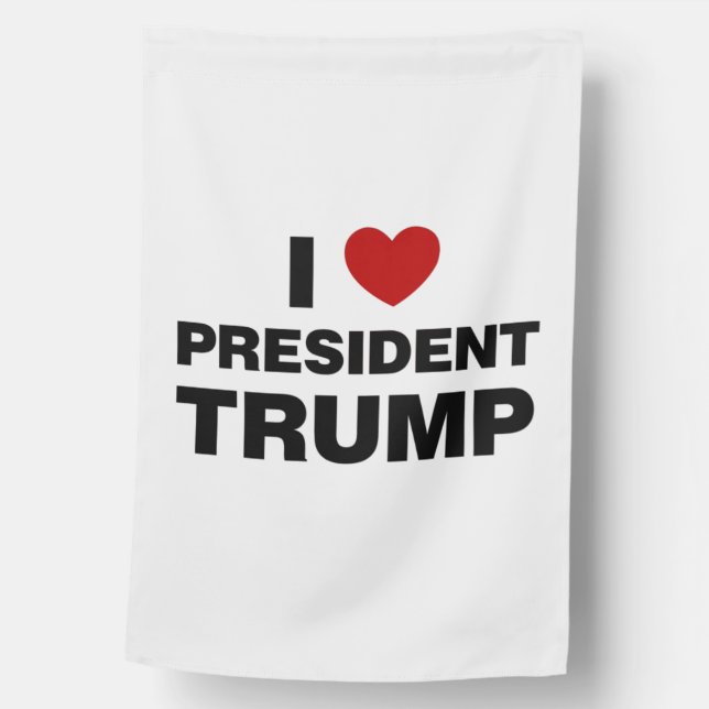 I Love President Trump Heart House Flag (Front)
