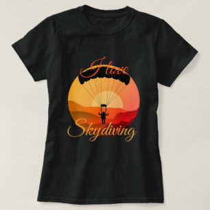 I love skydiving retro parachute skydiving T-Shirt