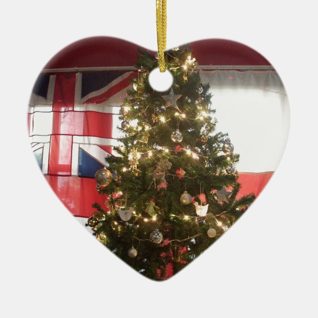 I Love UK Time Ceramic Ornament (Front)