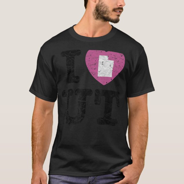I Love UT Utah Beehive State National Parks Mighty T-Shirt (Front)