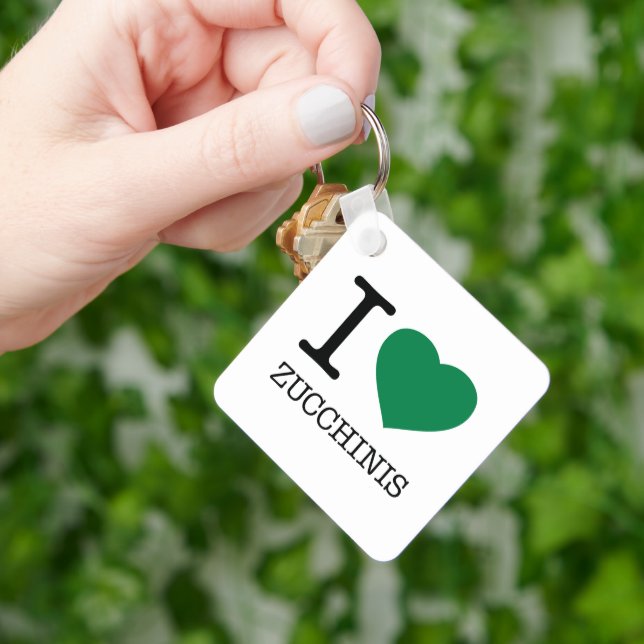 I LOVE ZUCCHINIS KEYCHAIN (Hand)