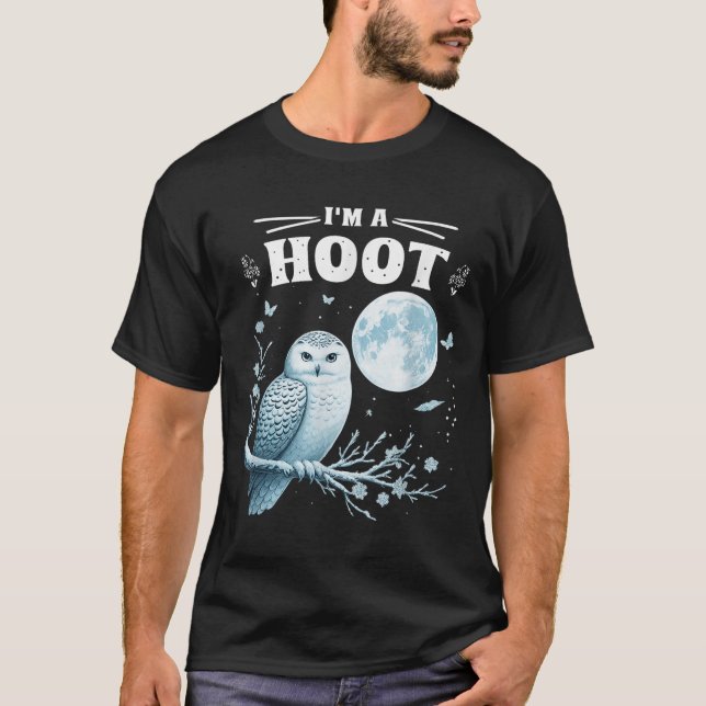 I’m A Hoot Snowy Owl Full Moon Night Sky Soky Magi T-Shirt (Front)