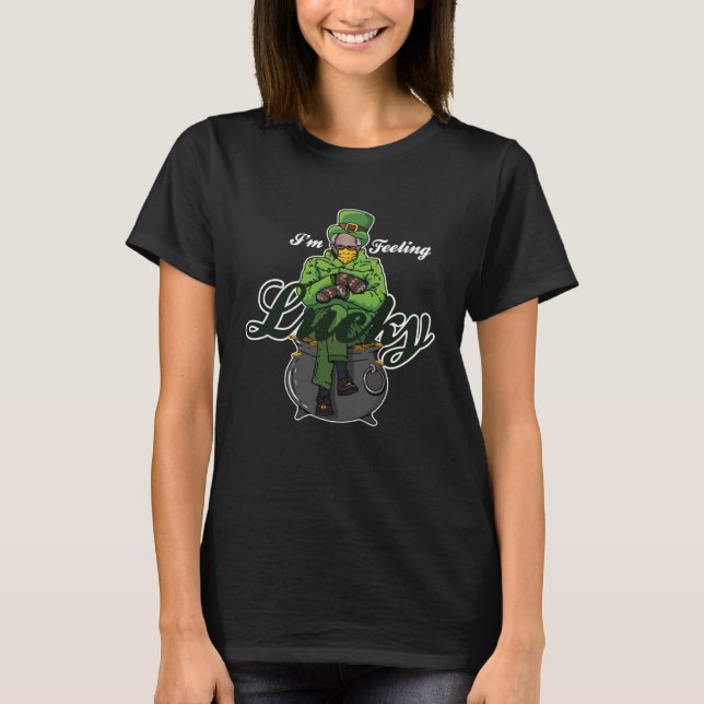 I m Feeling Lucky Bernie Sanders Smitten Mittens M T-Shirt (Front)