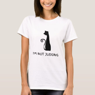 I’m Not Judging Funny Black Cat Graphic Design T-Shirt