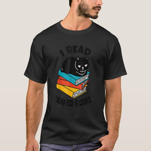 I Read Banned Books  Black Cat Reader Bookworm Wom T-Shirt (Front)