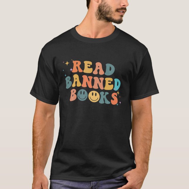 I Read Banned Books Week Librarian Freadom Reader T-Shirt (Front)