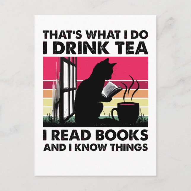 I read books and I know things Postcard (Front)