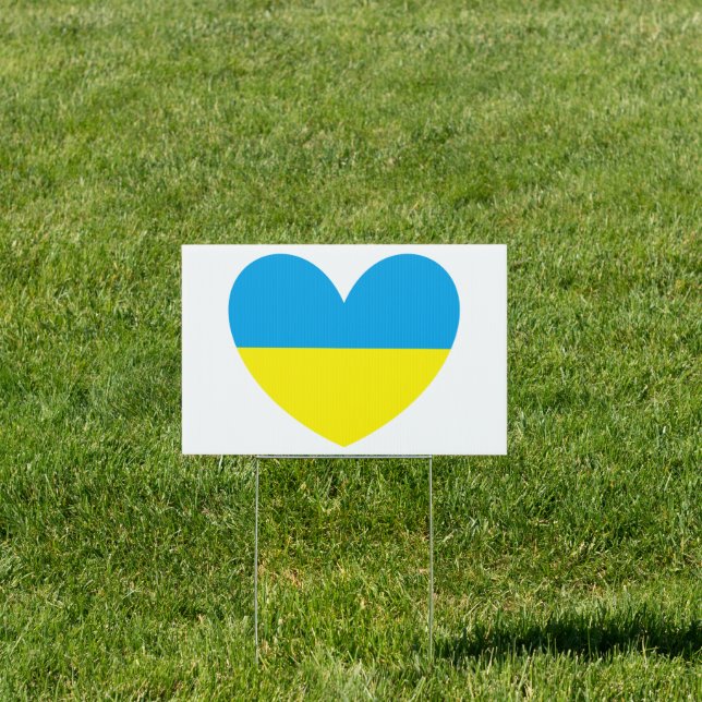 I Stand With Ukraine Heart Sign (Insitu)