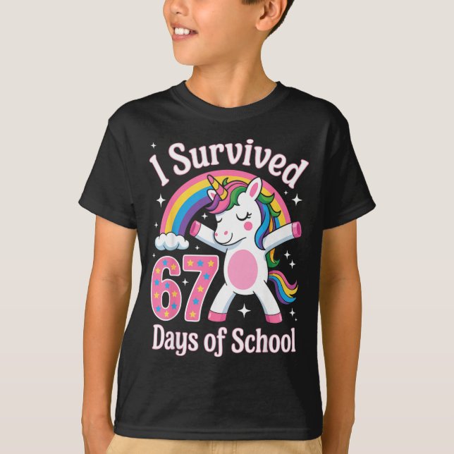 I Survived 67 Days Of School Funny 67 Teachers Kid T-Shirt (Front)