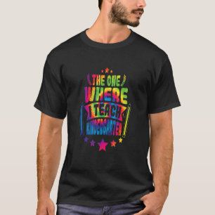 I Teach Kindergarten Class Of 2035 Teacher School T-Shirt