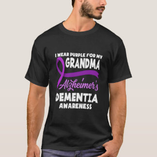 I Wear Purple For My Grandma Alzheimer'S Detia Awa T-Shirt